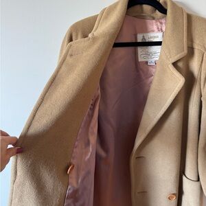 London Fog women long wool coat in tan color size 10 petite